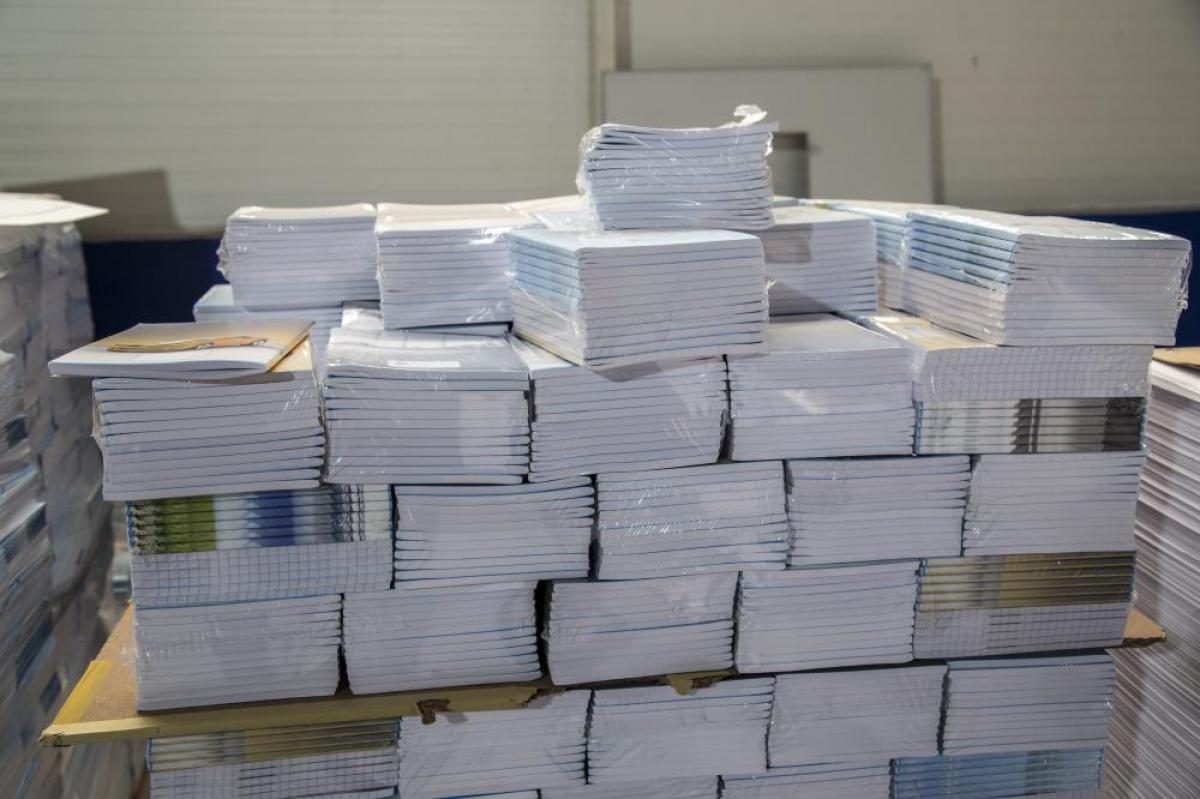 كربلاء:دار الكفيل للطباعة تعلن استعدادها لسد حاجة البلد من الدفاتر المدرسية بدلا عن المستورد