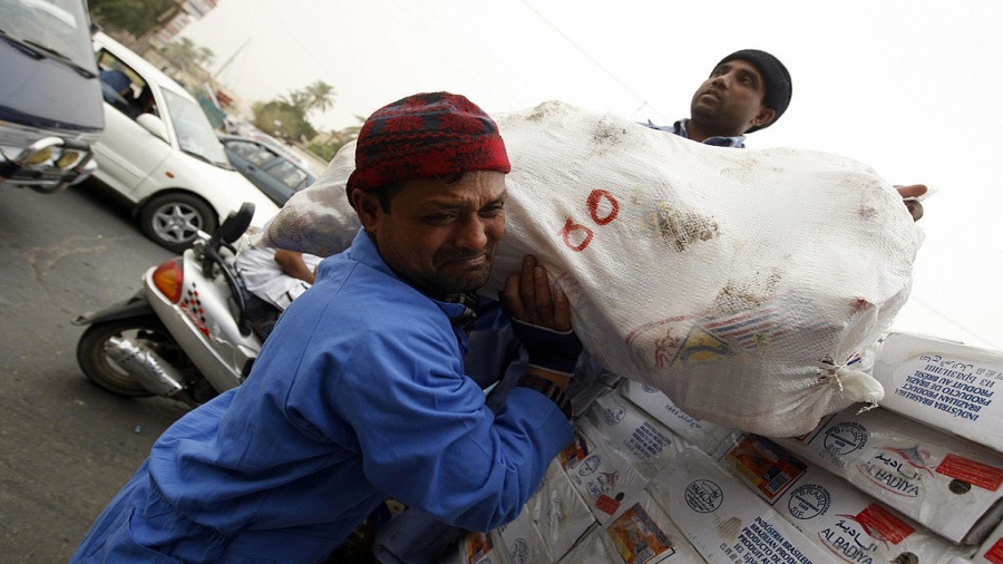 تقرير عن استيراد الايدي العاملة الاجنبية وتاثيرها على ازدياد البطالة بالعراق