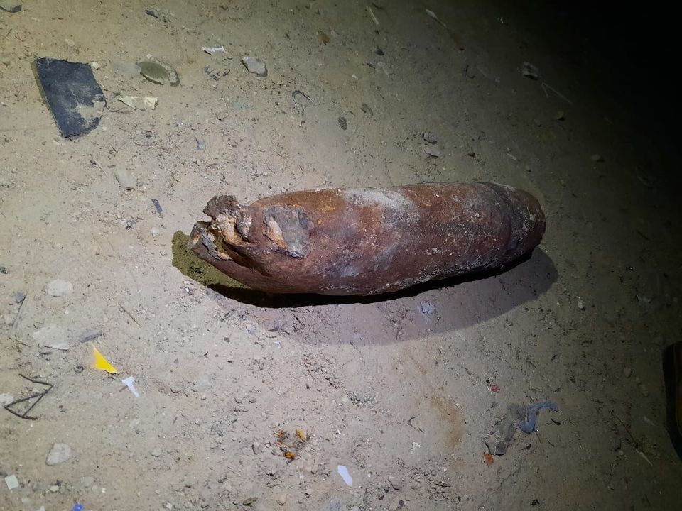 كربلاء:العثورعلى مخلفات حربية بينها صاروخ كاتيوشا(صور)