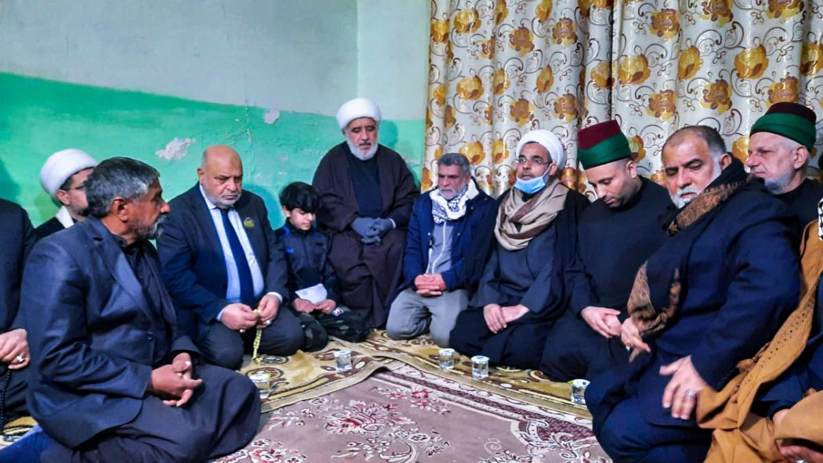 عتبات كربلاء تحضر مجالس عزاء شهداء ساحة الطيران وتعزي ذويهم