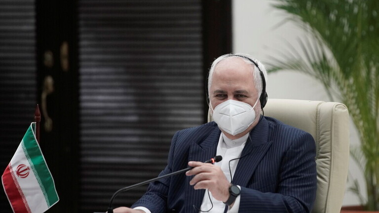 ظريف يكشف عن أول القضايا التي بحثها مع قاسم سليماني بعد توليه الخارجية