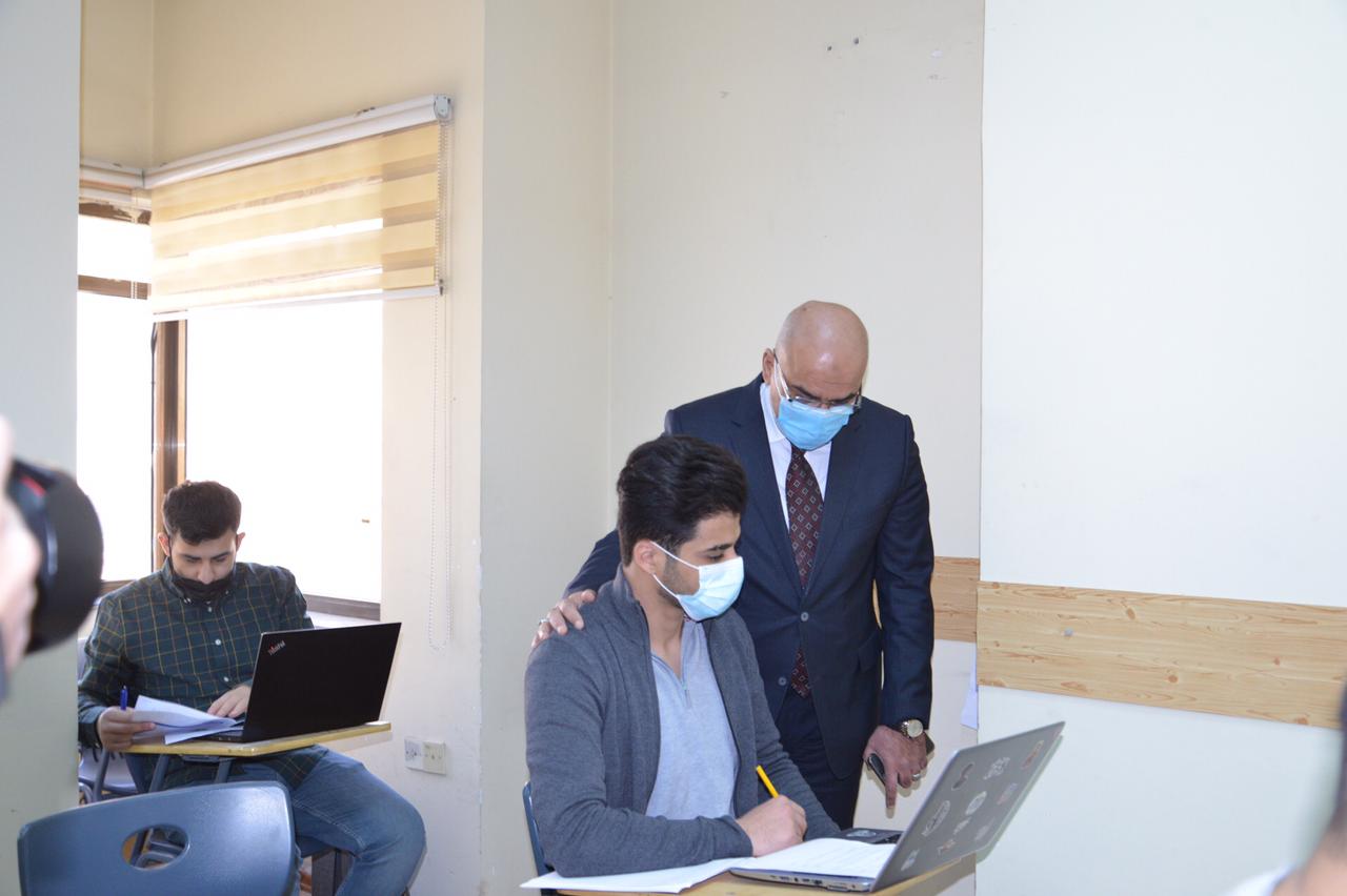 انطلاق الامتحانات النهائية الحضورية في الجامعات العراقية