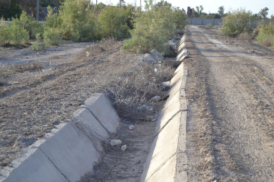 بالصور:مشروع إروائي متلكئ في منطقة الوند بكربلاء والجمعيات الفلاحية تطالب الجهة المنفذة لإكماله ودخوله للخدمة