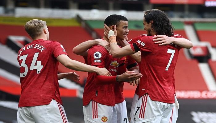 مانشستر يونايتد يفوز على بيرنلي بثلاثية في الدوري الإنجليزي