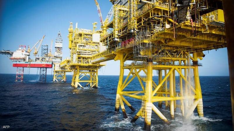 سعر برميل النفط يقفز أعلى من 75 دولارا للبرميل