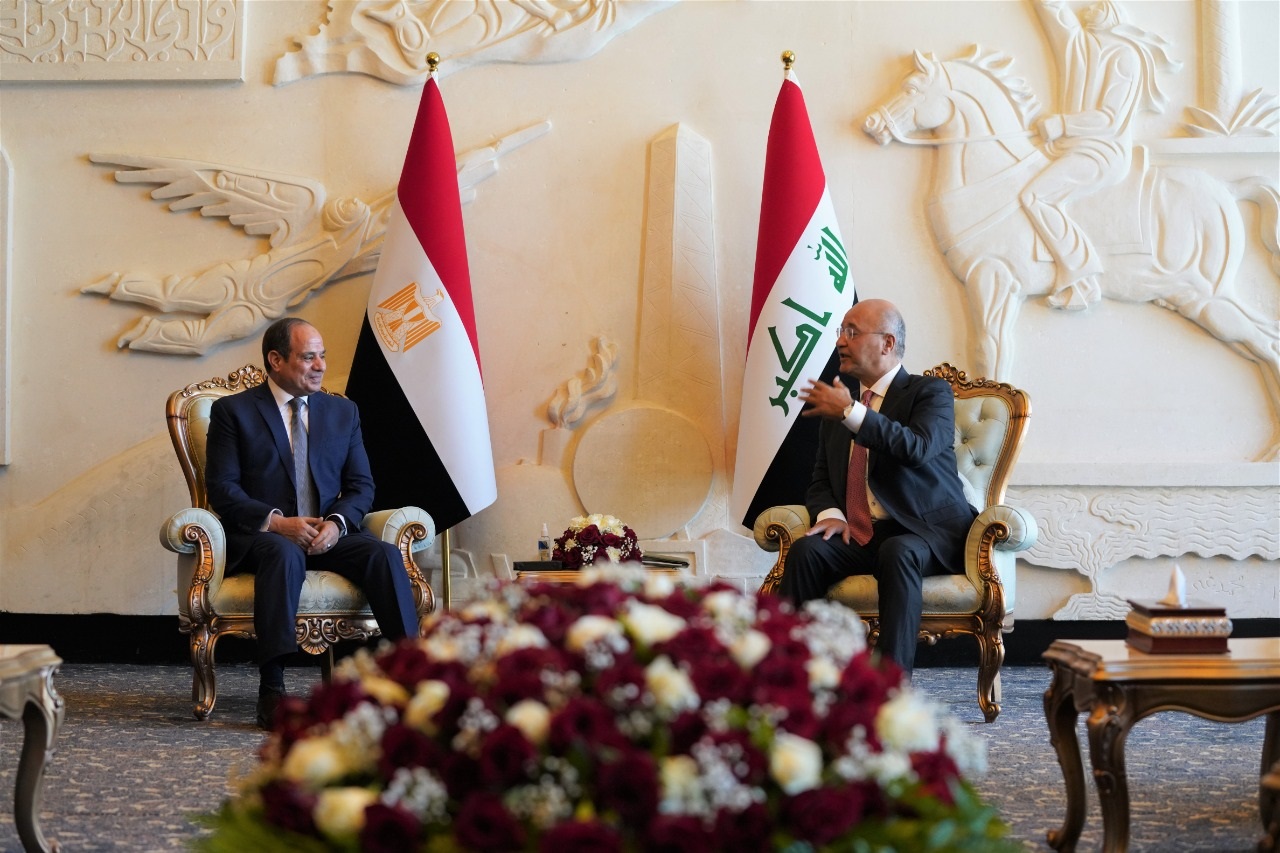 رئيس الجمهورية للرئيس المصري: العراق الآمن والمستقر ذا السيادة عنصر مهم لترسيخ الأمن في المنطقة