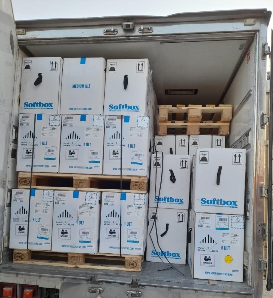 وصول 617 الف جرعة من لقاح كورونا الى العراق