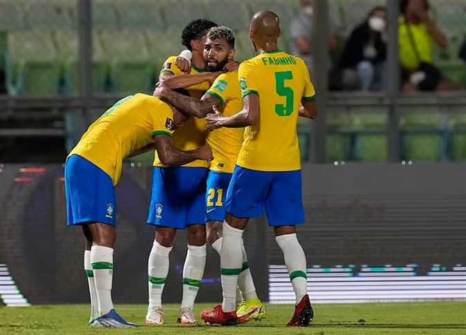 تصفيات كاس العالم: البرازيل تكتسح الأوروجواي برباعية