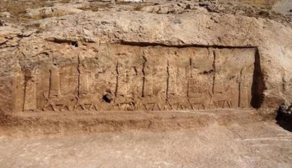 اكتشاف جداريات أشورية عمرها 2700 عام في العراق
