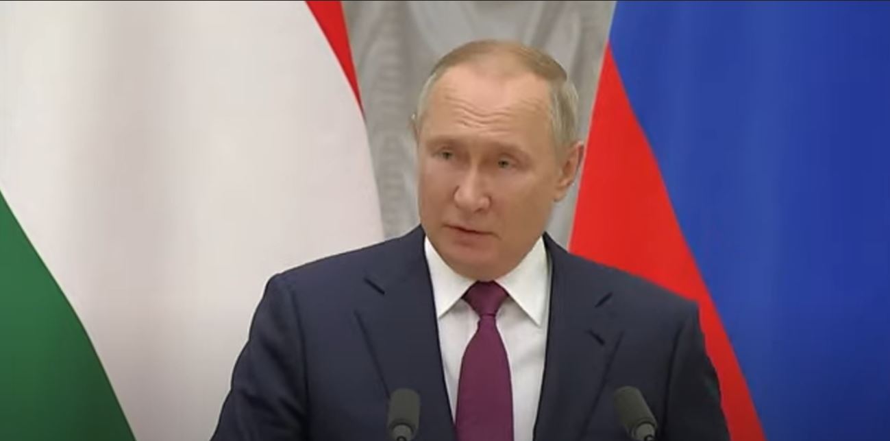 بوتين يقرر غزو اوكرانيا