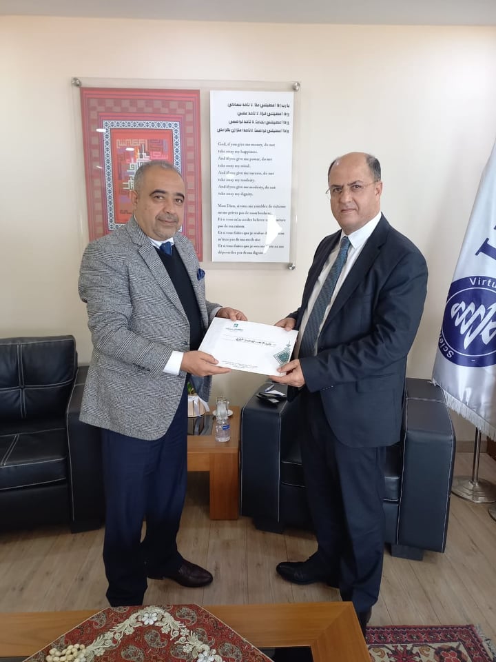 مهرجان تراتيل سجادية يشجع الطلبة اللبنانيين على الكتابة عن الامام زين العابدين