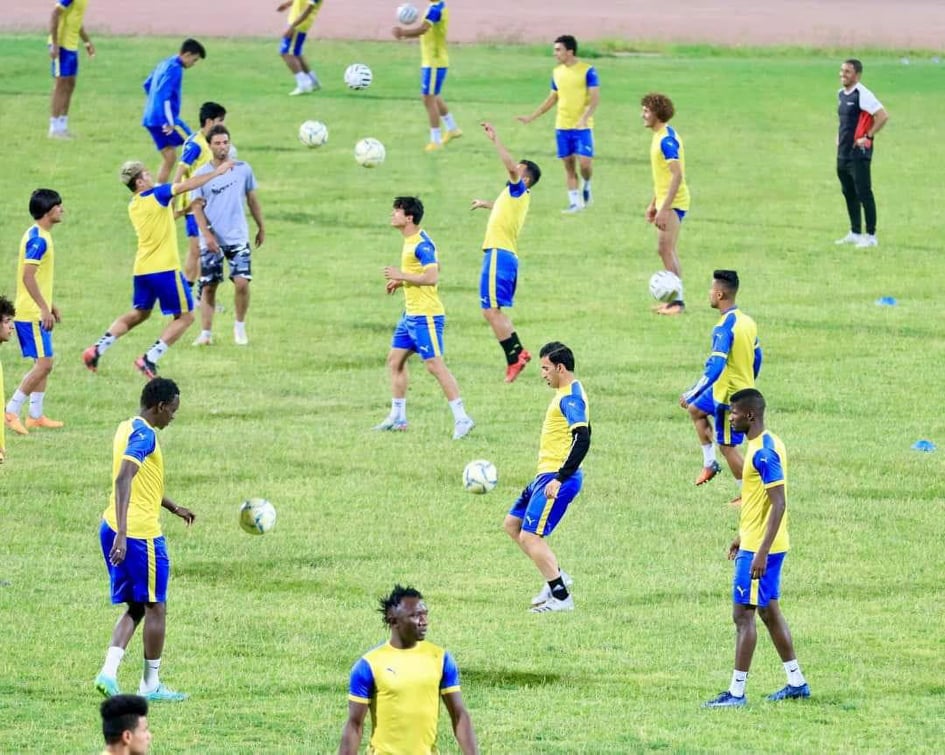 بالصور:نادي كربلاء يكمل استعداداته لنهائي الدرجة الاولى وجماهيره تستعد للمواجهة