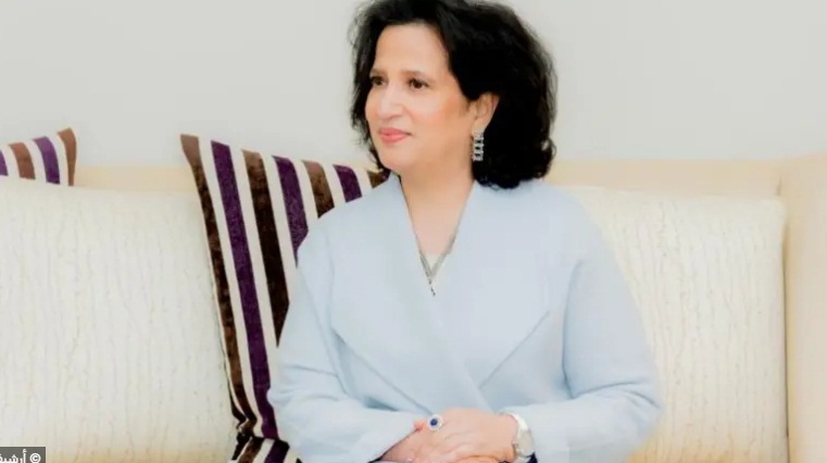 إقالة وزيرة الثقافة في البحرين بعد رفضها مصافحة سفير الاحتلال الإسرائيلي