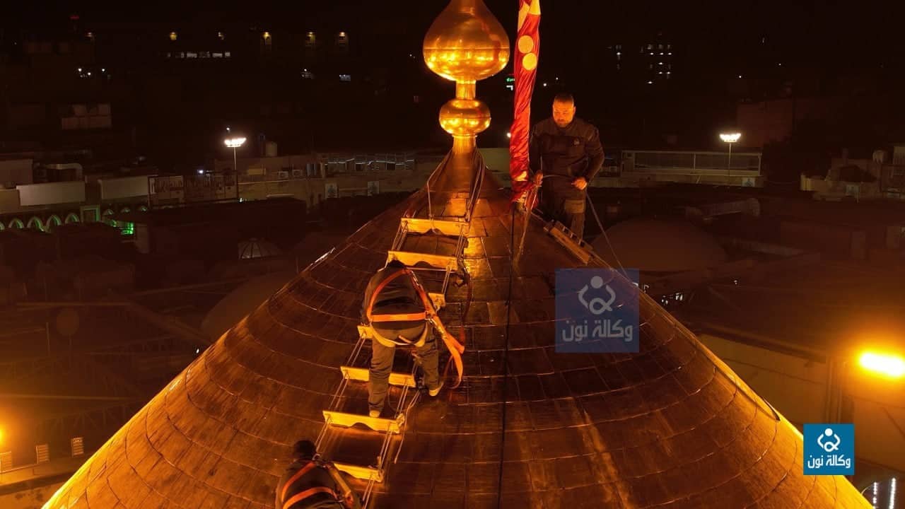 بالفيديو:غسل القبة الشريفة لمرقد الامام الحسين عليه السلام في كربلاء
