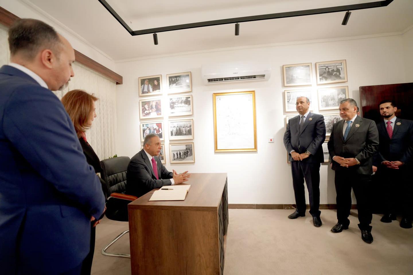 الكاظمي يفتتح بيت شاعر العرب الأكبر محمد مهدي الجواهري (مصور)