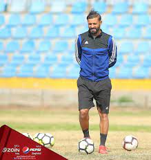 رسمياً.. علي عبد الجبار مدرباً لكرة القاسم