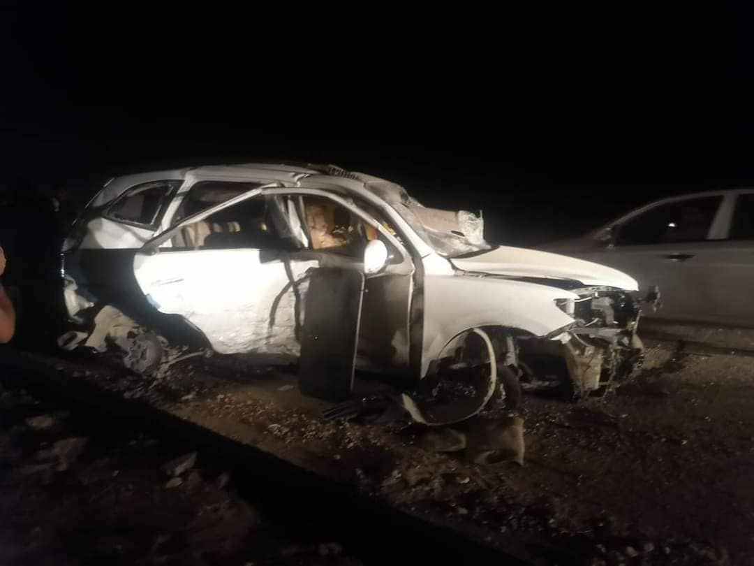 بالصور:اصابة عشرة اشخاص بحادث مروري في الديوانية