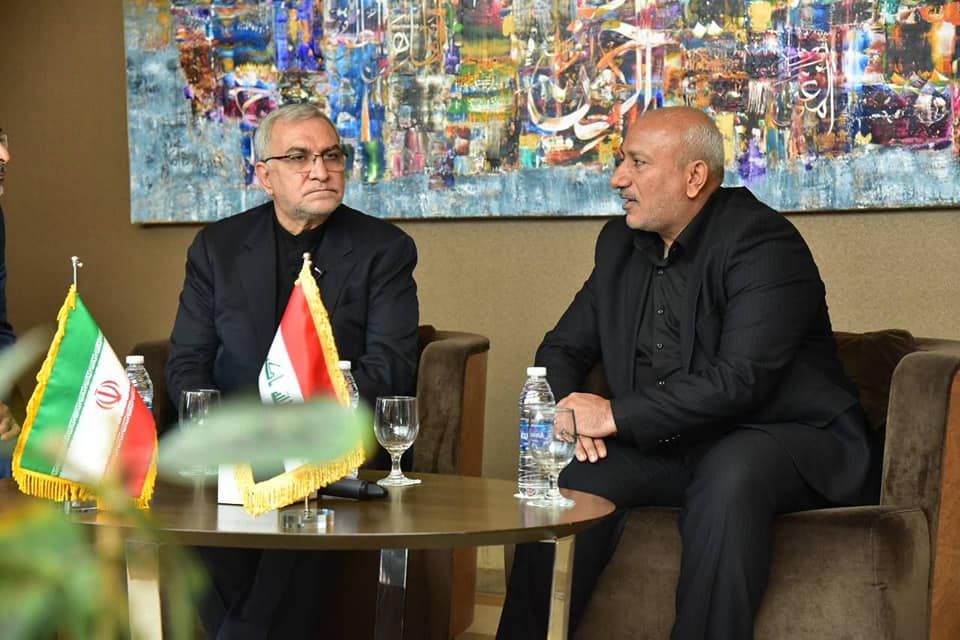 بالصور:وزير الصحة الايراني في كربلاء