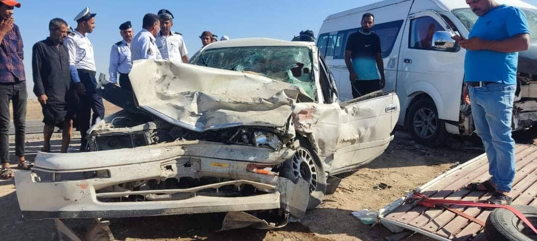 بالصور: اصابة ستة اشخاص بحادث مروري مروع في البصرة