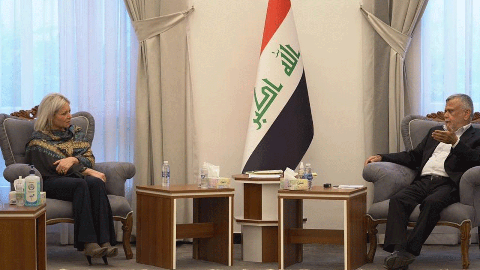 العامري وبلاسخارت يبحثان تشكيل حكومة قوية وانهاء الازمة السياسية