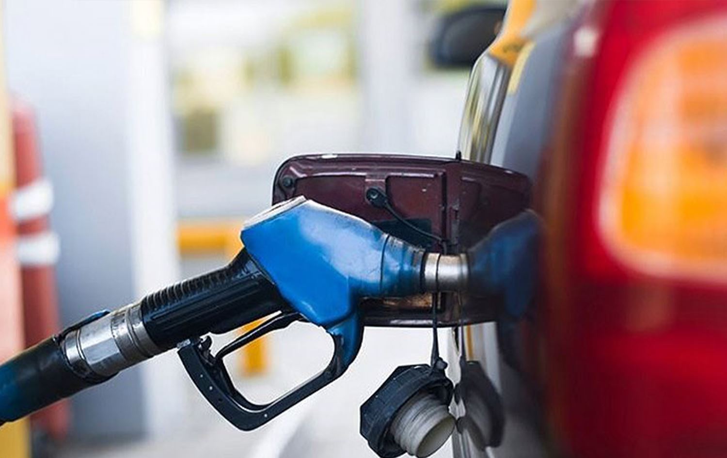 العراق يستهلك أكثر من 10 مليارات لتر من مادة البنزين بأنواعها خلال العام 2022