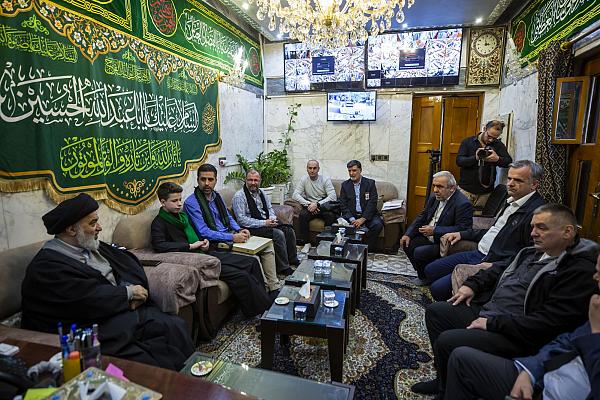 السيّد احمد الصافي يلتقي وفداً من جمهورية البوسنة