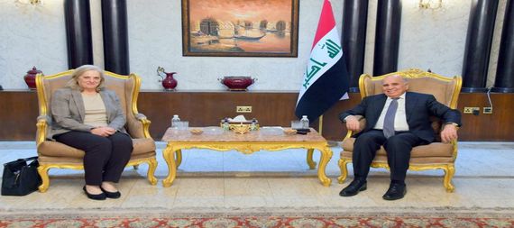 وزير الخارجيَّة يبحث مع السفيرة الأمريكيَّة نتائج زيارته الى واشنطن