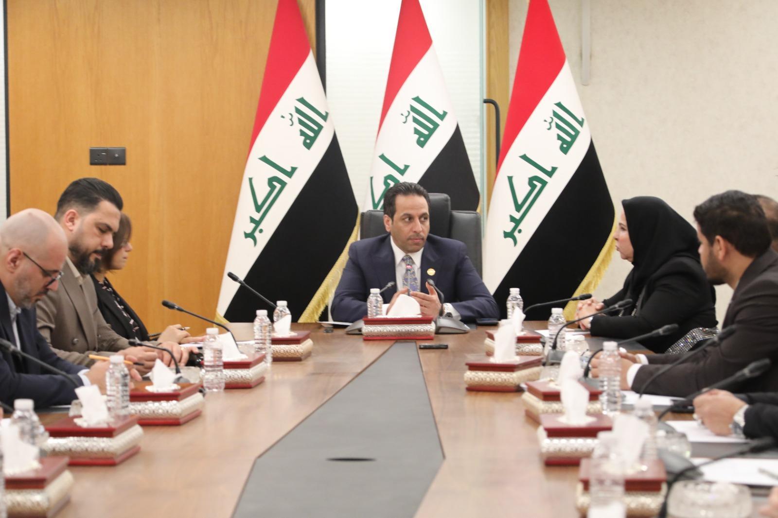 لجنة النزاهة النيابية تبحث مع منظمة الشفافية الدولية تعزيز الدور الرقابي للهيئات والمؤسسات العراقية المعنية بمكافحة الفساد
