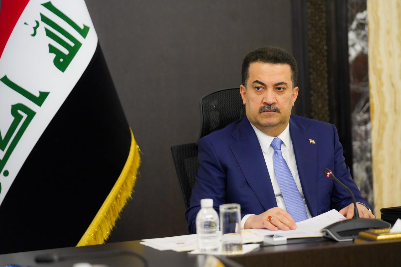 السوداني يوجه بدراسة زيادة رواتب المتقاعدين إلى 800 ألف دينار