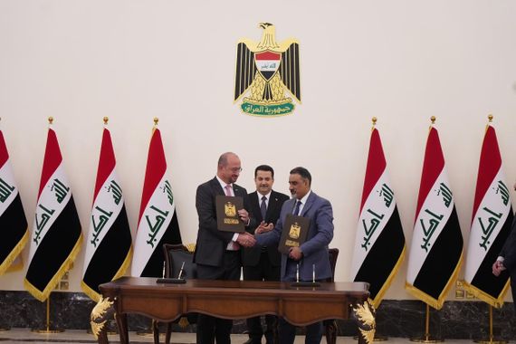 معلوماتٌ عن العقود الثلاثة التي وقّعتها الحكومة العراقيّة مع شركة (سيمنز) الألمانيّة بحضور وزير الخارجية الألمانية في بغداد