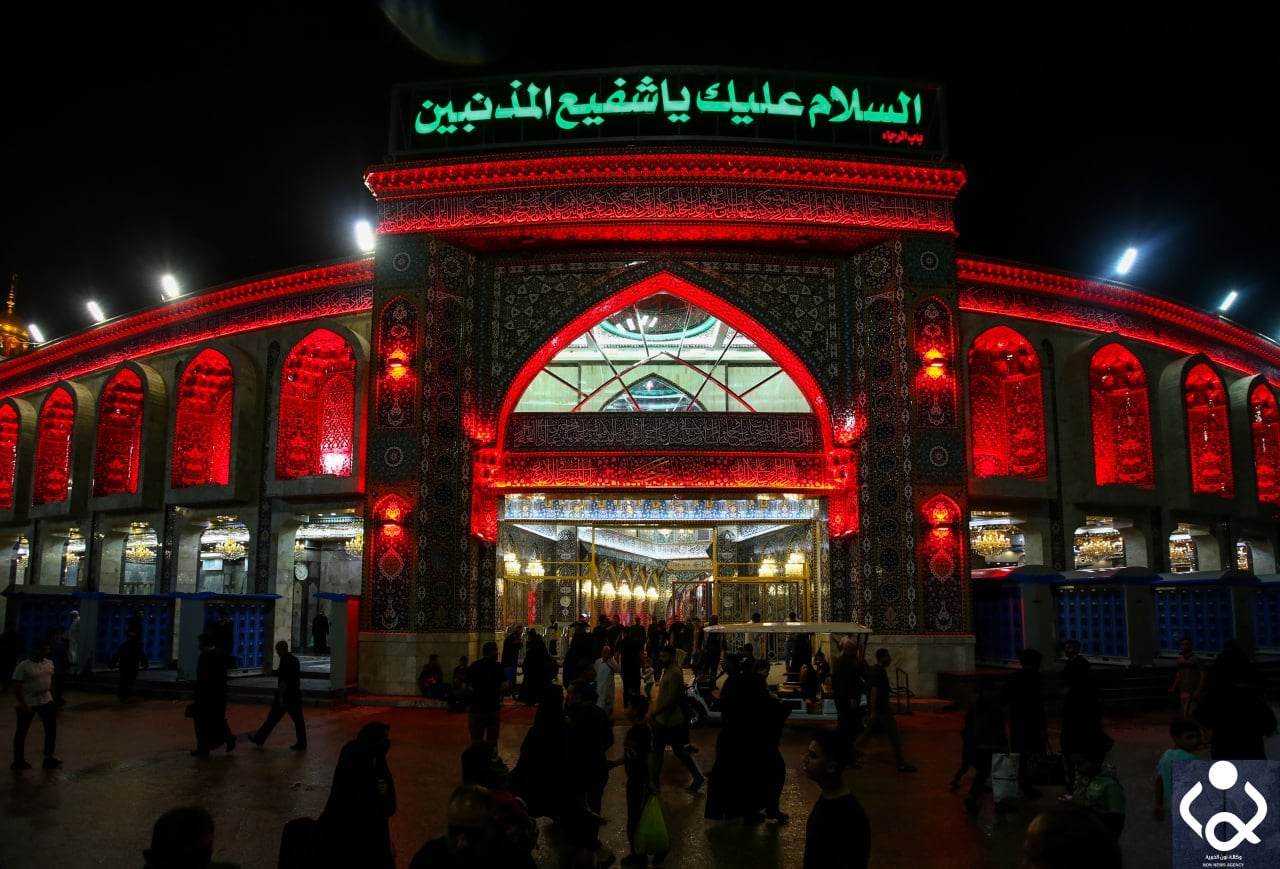 بالصور:ملايين الزائرين يحييون ذكرى استشهاد امير المؤمنين (عليه السلام) وليلة القدر الثانية في كربلاء المقدسة