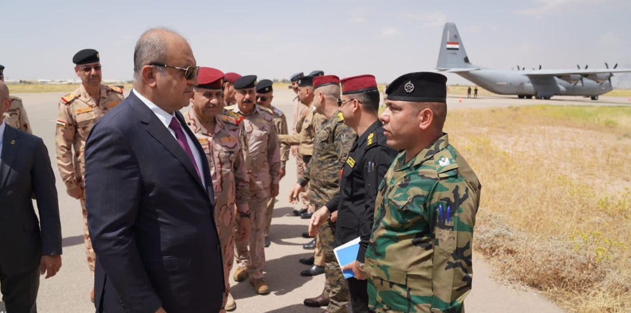وزير الدفاع يصل كركوك للاطلاع على الوضع الأمني بالمحافظة