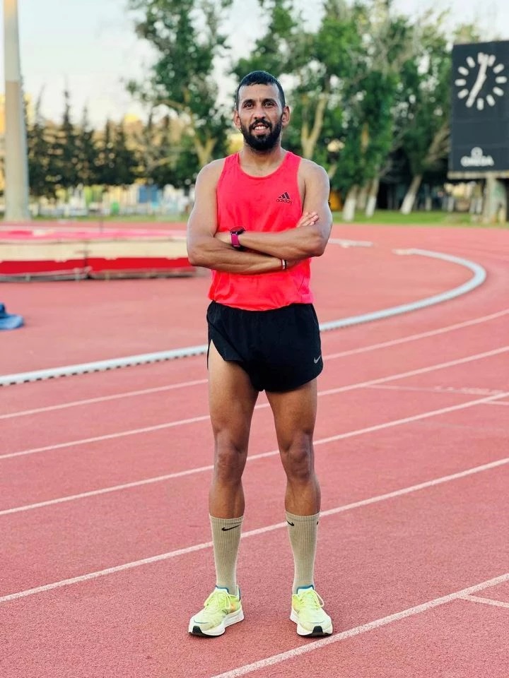 عداء عراقي يحتل المركز الخامس في البطولة العربية