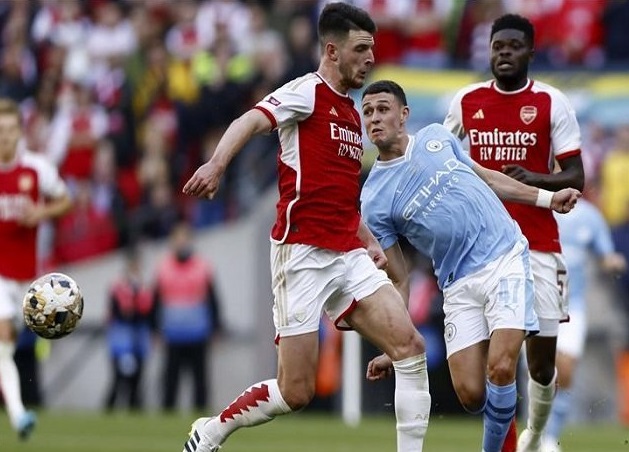 آرسنال يصعق السيتي وينهي حلمه بالسداسية