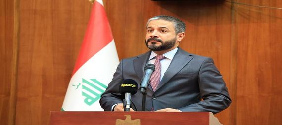 وزير التعليم: خريجو الادارة والاقتصاد سيحظون بالأفضلية في التعيينات