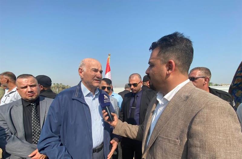 وزير الموارد يفتتح مشروعا لرفد الفرات بالمياه العذبة