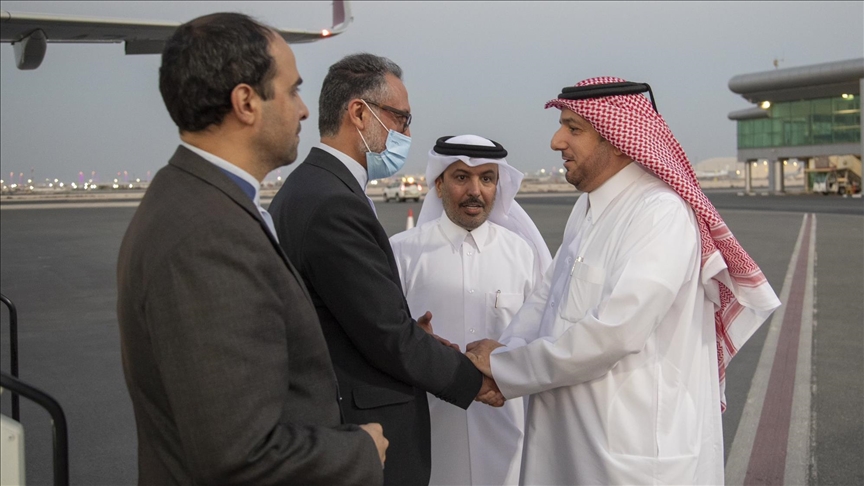 طهران تؤكد إفراج واشنطن عن 5 إيرانيين ونقل أموالها المجمدة