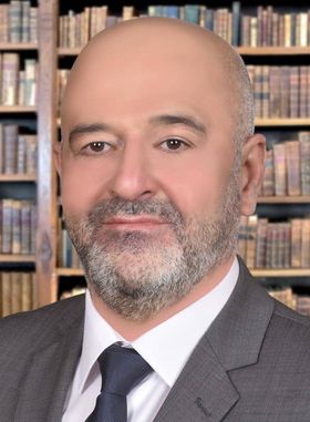 من يشتري الدكتوراه؟