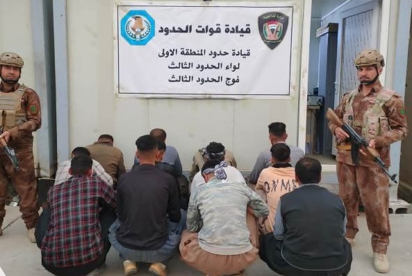 القبض على 12 متسللاً أجنبياً حاولوا اجتياز الحدود بطريقة غير شرعية في السليمانية