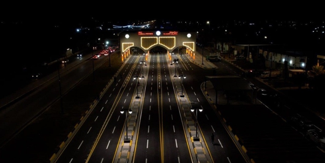 محافظ كربلاء يفتتح مشروع تطوير مدخل المحافظة من جهة النجف الاشرف