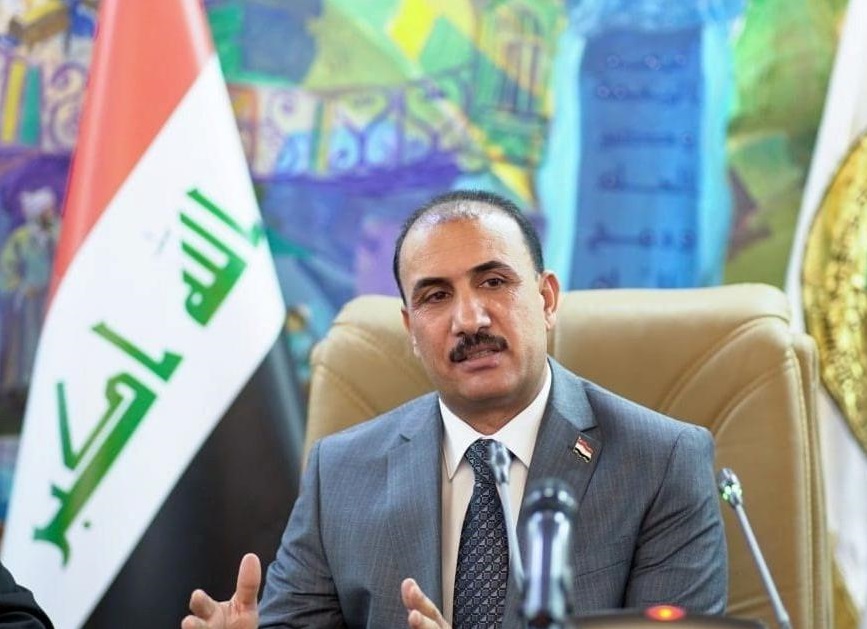 وزير التربية يمنح مرشحي مجالس المحافظات إجازة اعتيادية لسبعة أيام