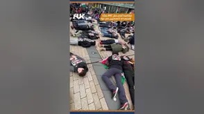 مظاهرة أمام مقر “BBC” رفضا لاستهداف الصحفيين في غزة