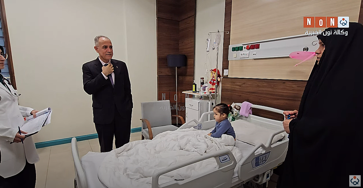 فيديو:نائب بلاسخارت زار مؤسسة وارث للاورام..وممثل السيستاني يعلن عن قرب افتتاح وبناء مستشفيات مماثلة
