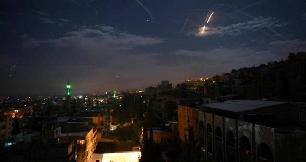 شهداء وجرحى في عدوانٍ جوي على البوكمال شرقي سوريا