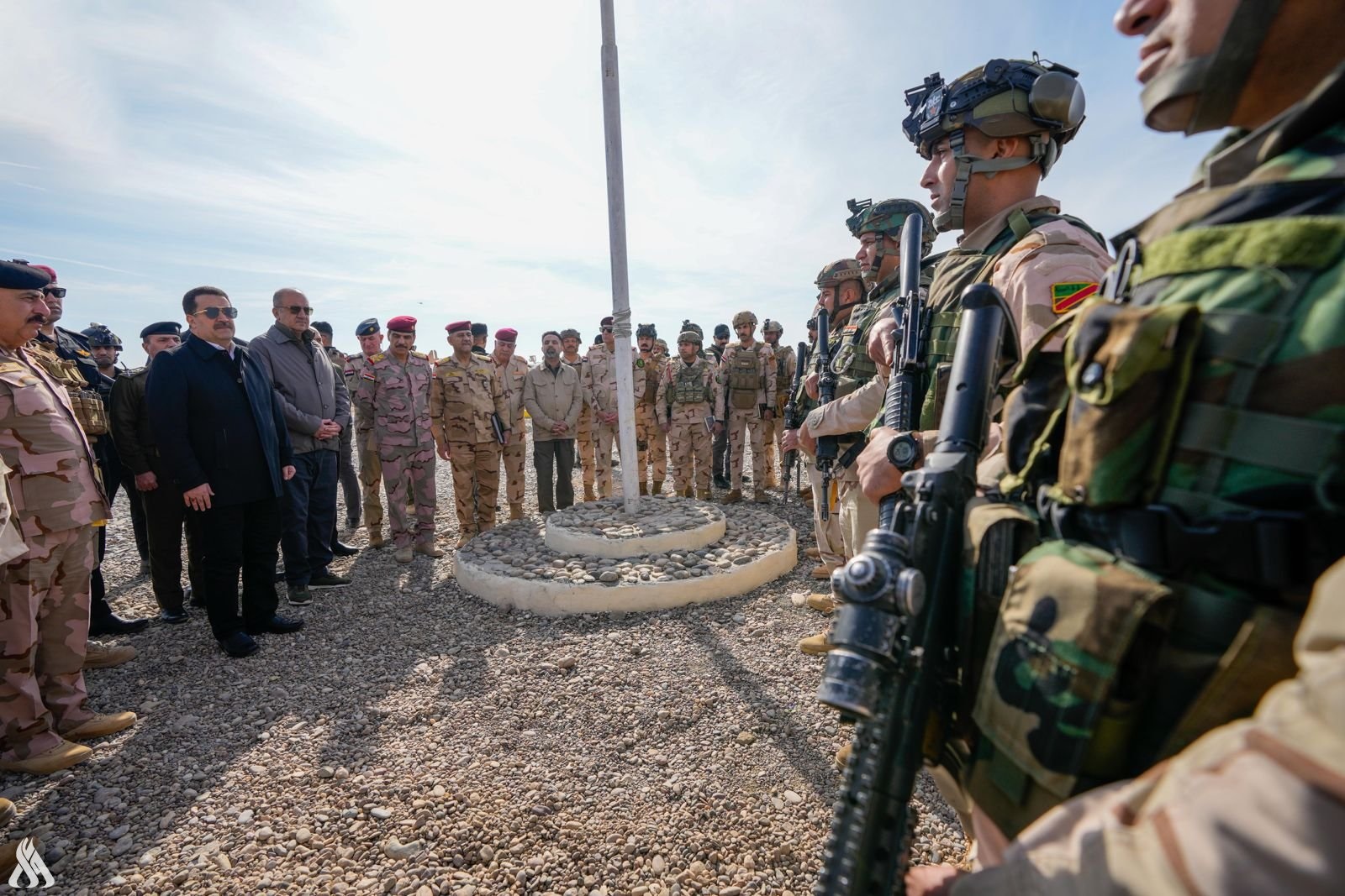 القائد العام للقوات المسلحة يصدر توجيهات خلال زيارته لقطعات عسكرية