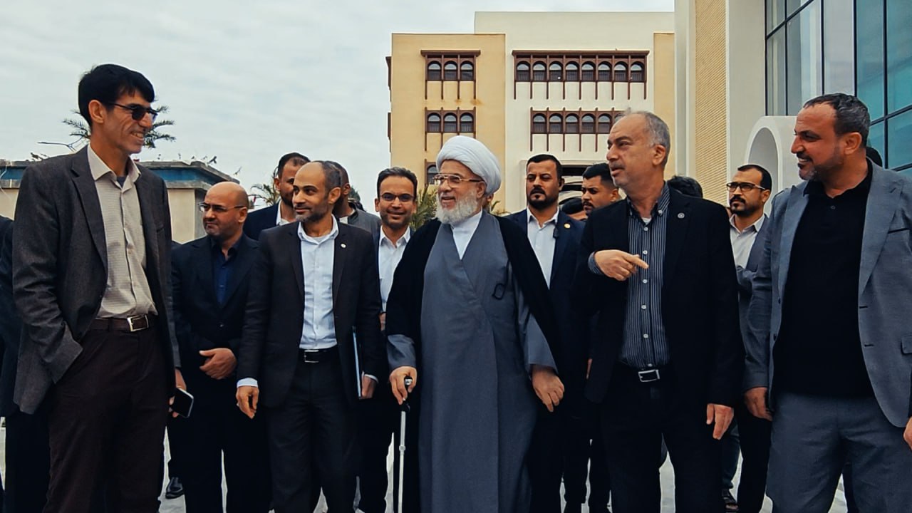 فيديو:ممثل السيستاني يطلع على مجموعة مدارس الايتام التي تحتوي على حدائق معلقة لاول مرة بالعراق