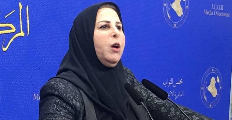 عالية نصيف تفتح النار على "يونامي"