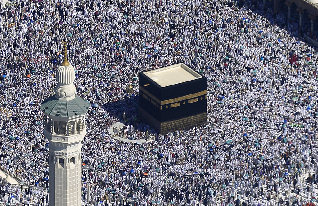 نصائح للحجاج وإحصائية باعداد الحجاج العراقيين