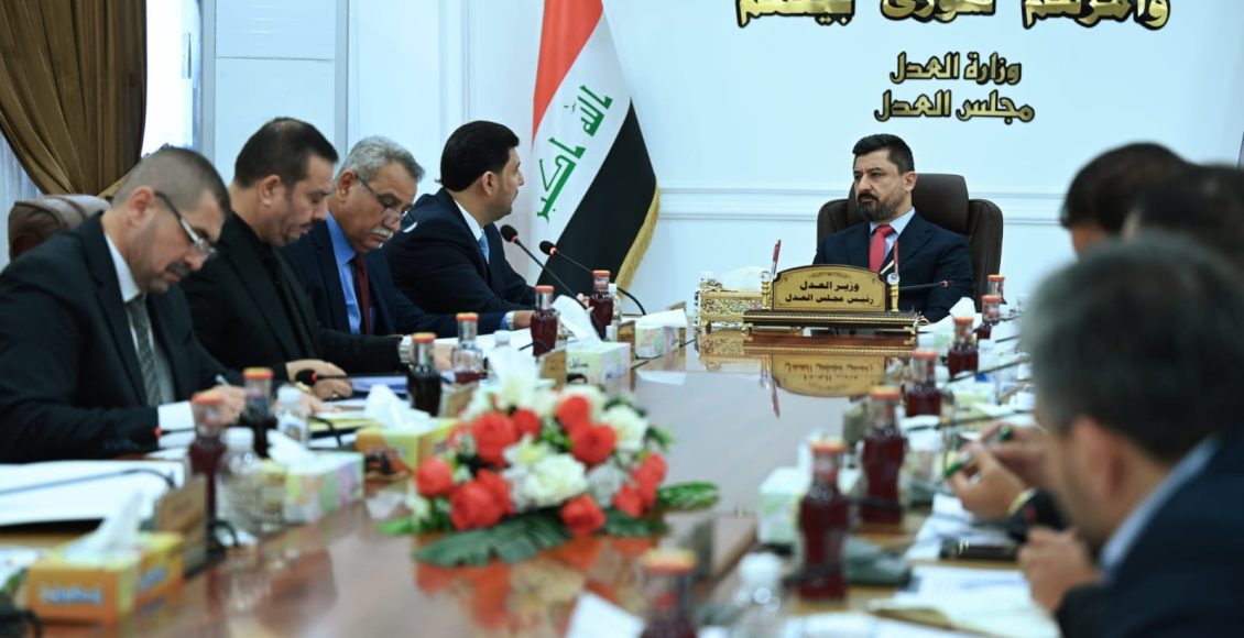 وزير العدل يوجه بتوفير المستلزمات للبدء بمشروع صحة الصدور الإلكتروني