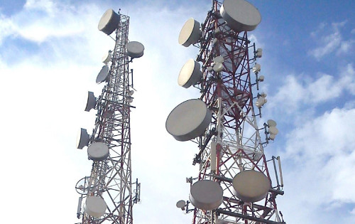 اقتصادي: الكويت وقطر تمنعان العراق من تأسيس شركة اتصالات وطنية